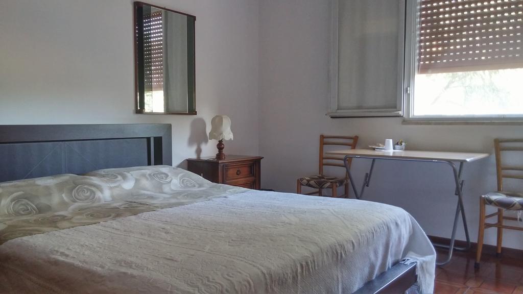 Accogliente E Ospitale B&B Perugia Ruang foto
