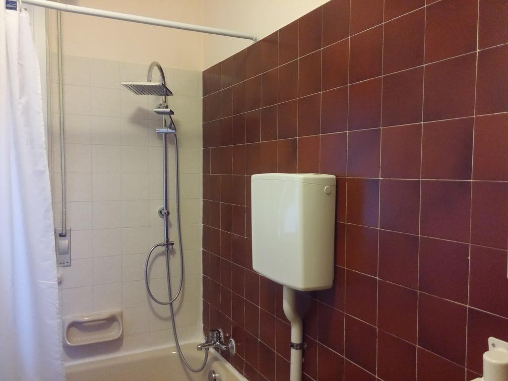 Accogliente E Ospitale B&B Perugia Bagian luar foto