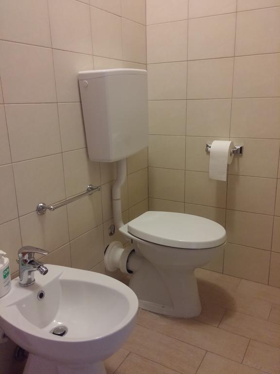 Accogliente E Ospitale B&B Perugia Bagian luar foto